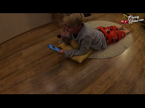 ❤️ Crazy blonde suger stor pikk suger og spretter på den - analsex ❤❌ Jævla hos oss ❤